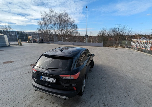 Ford Escape cena 70000 przebieg: 112000, rok produkcji 2020 z Wieliczka małe 137